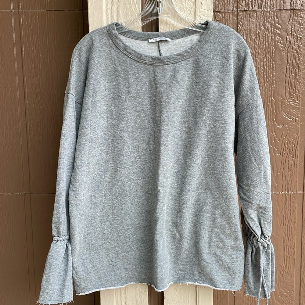 Zara Sweatshirt
